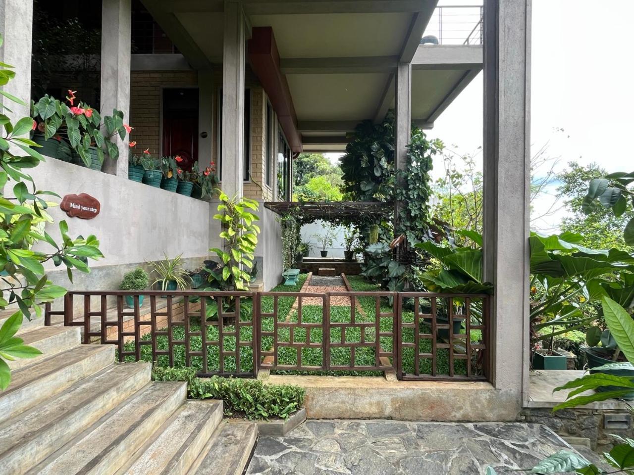 Sanatha Suwaya Villa Kandy Exterior photo